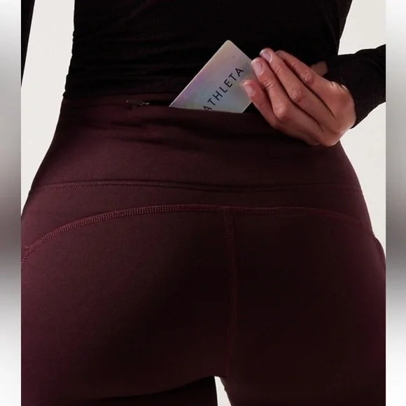 ATHLETA ALTITUDE STASH TIGHT IN POLARTEC POWER STRETCH // spiced Cabernet